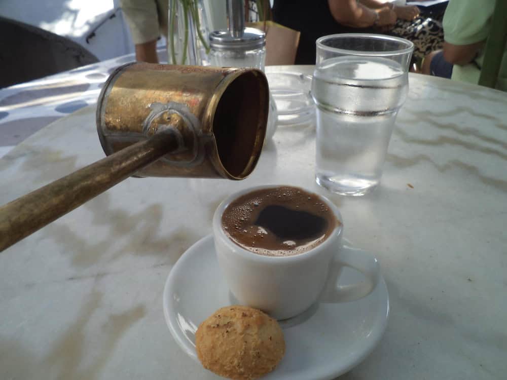 Φλυτζάνι με ελληνικό καφέ