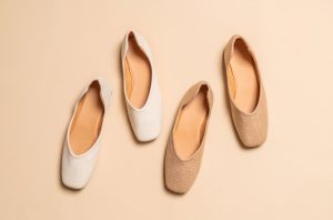 Παπούτσια ίσια μπαλαρίνες