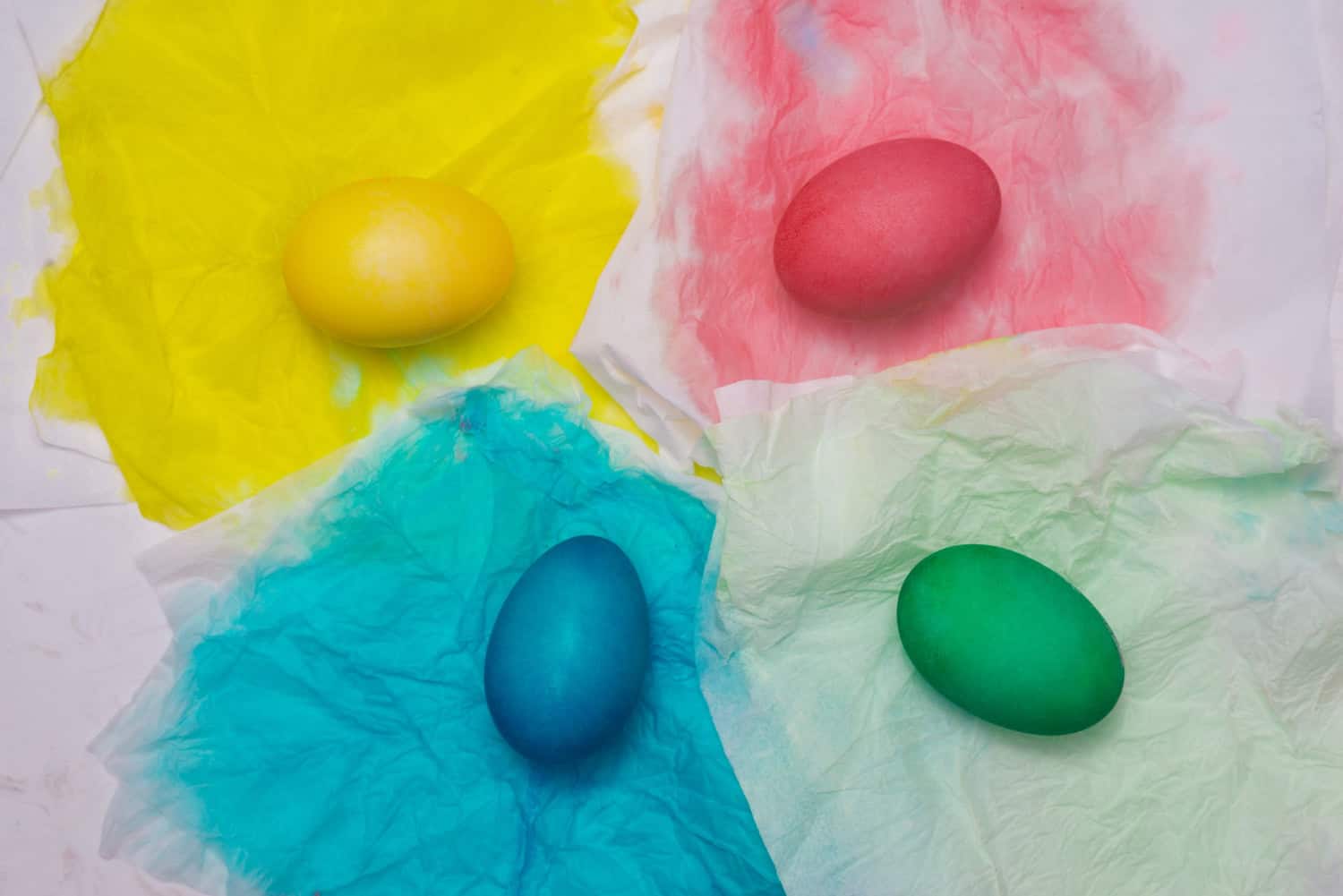 Βαμμένα αυγά για το Πάσχα