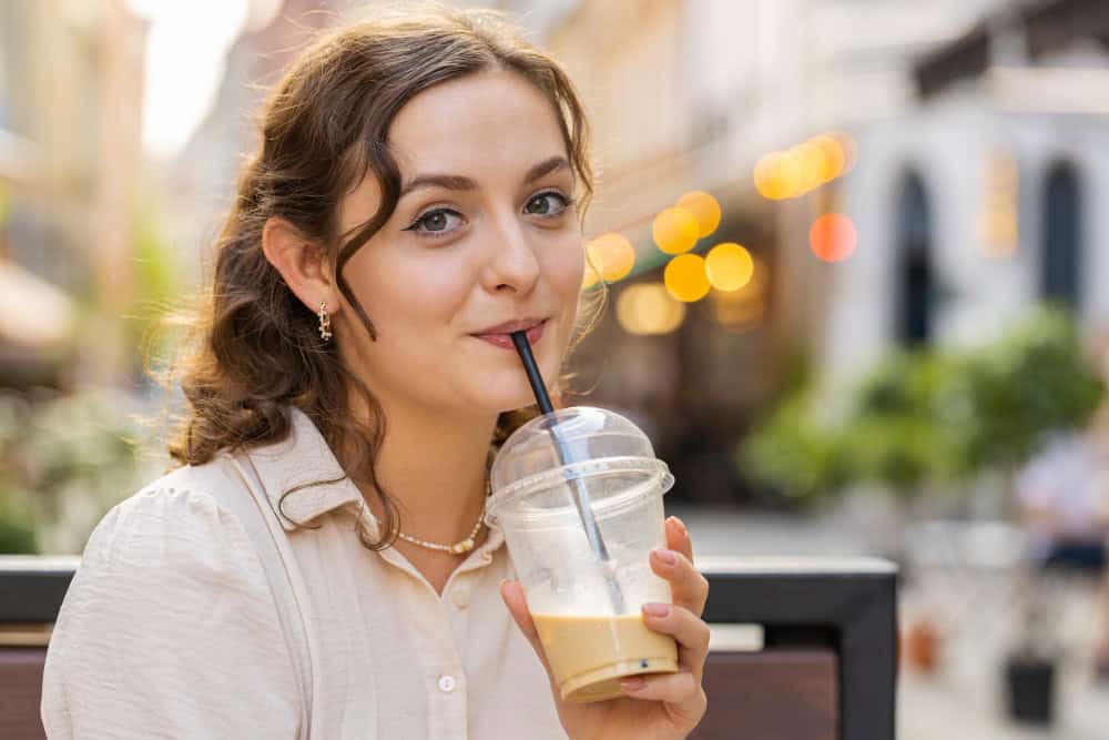 drink ice coffee